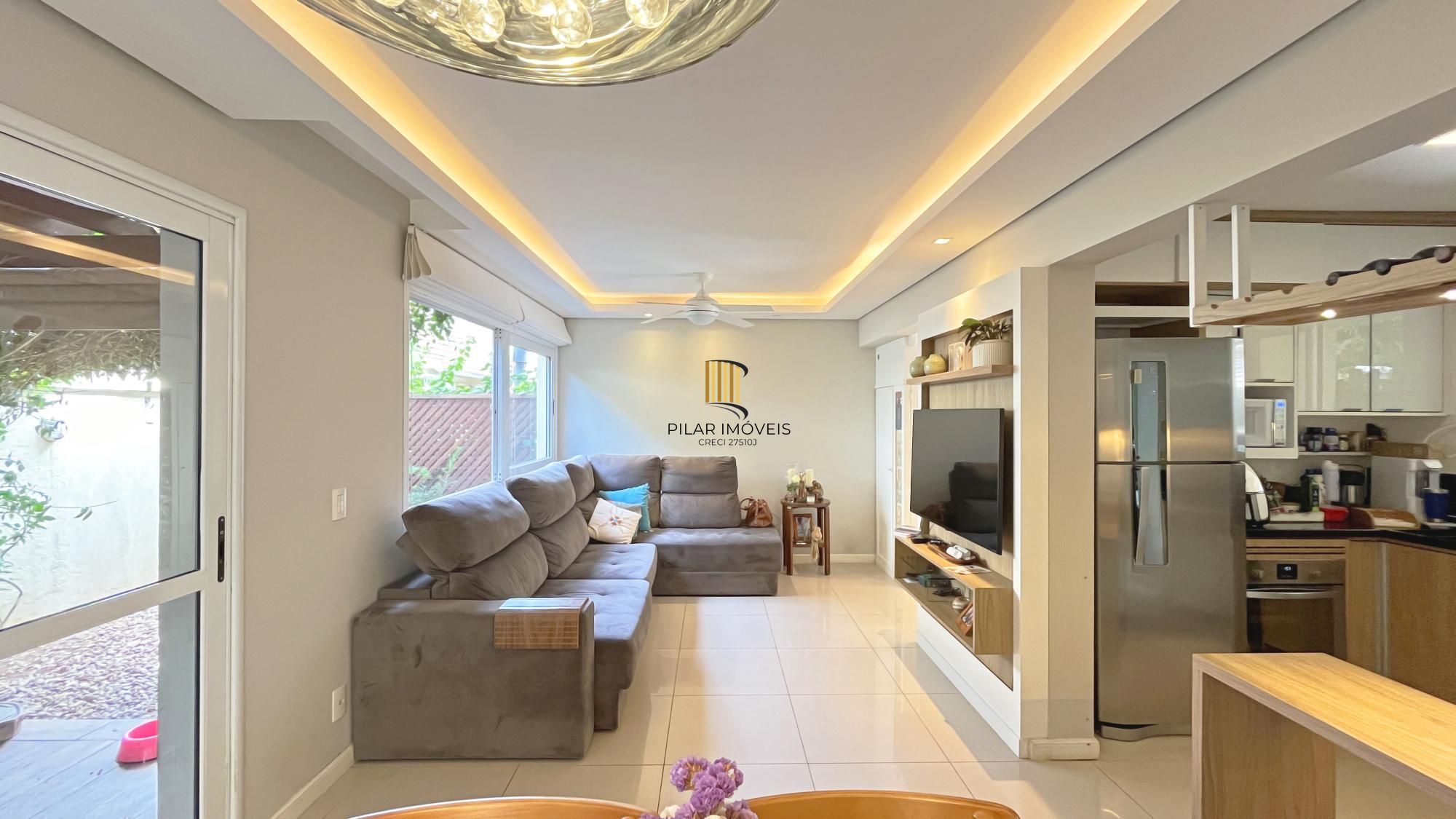 Casa em Condomínio com 3 quartos e 216m² à venda em Teresópolis, Porto Alegre.