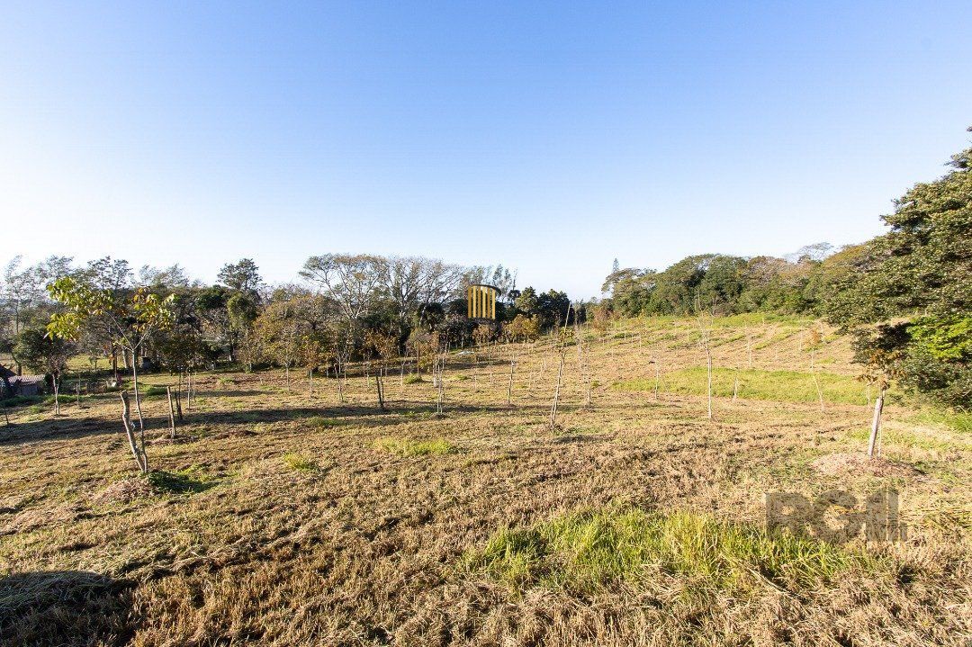 Terreno no bairro Itapuã