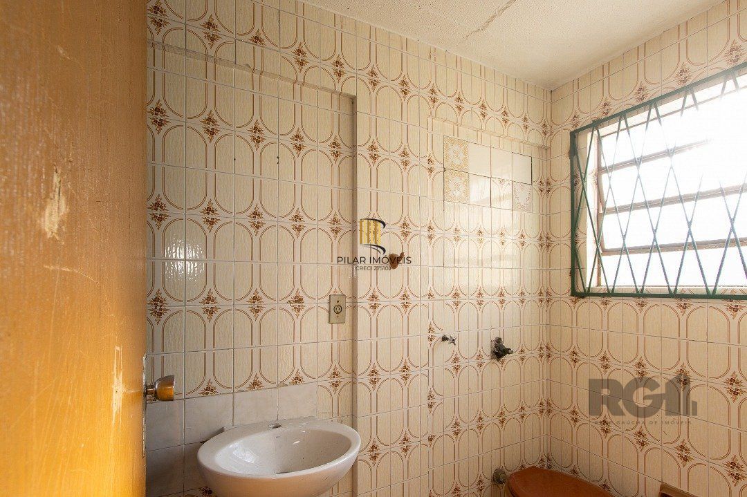 Prédio com 1063m², distribuídos em quatro pavimentos