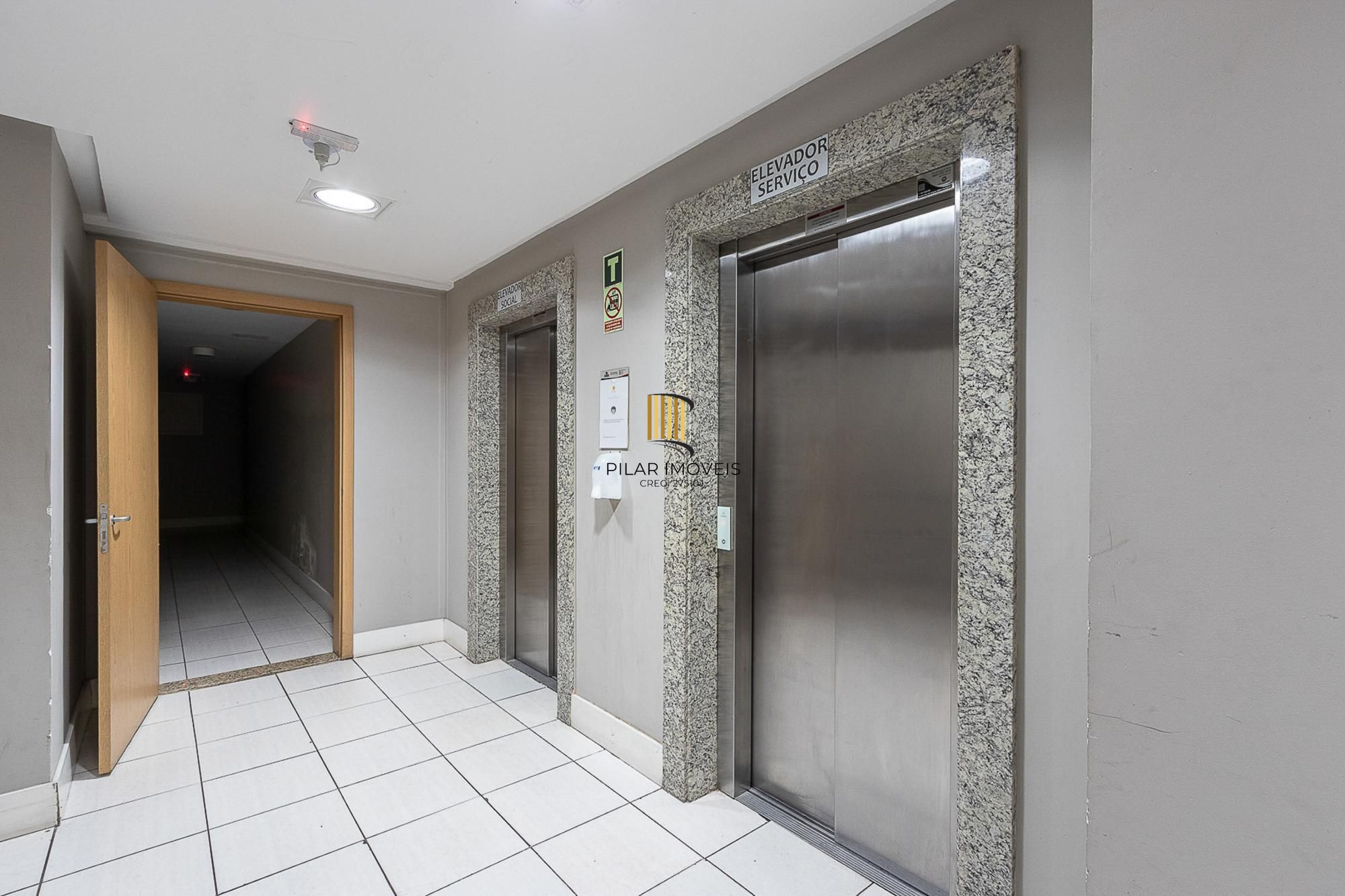 Apartamento com dois quartos e dois banheiros Zona Sul