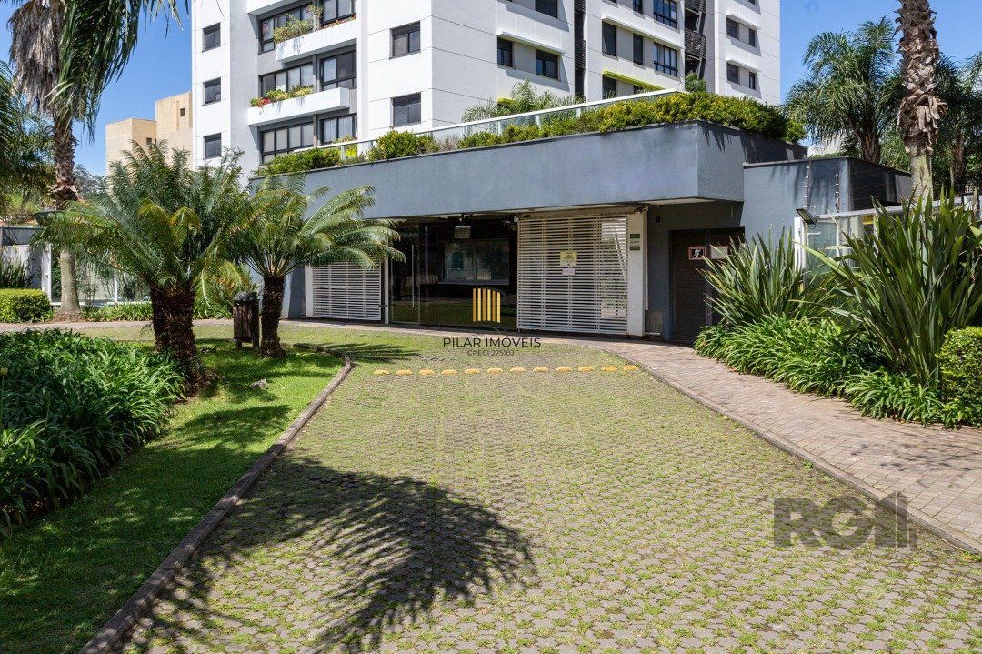 **Apartamento Residencial com 3 Quartos e 3 Banheiros em Camaquã, Porto Alegre, RS**