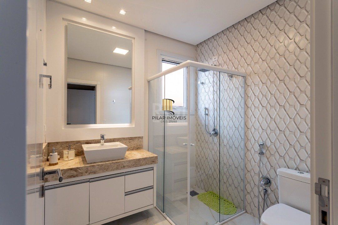 Casa Condominio para Venda - 519m², 4 dormitórios, sendo 4 suites, 2 vagas - Sans Souci