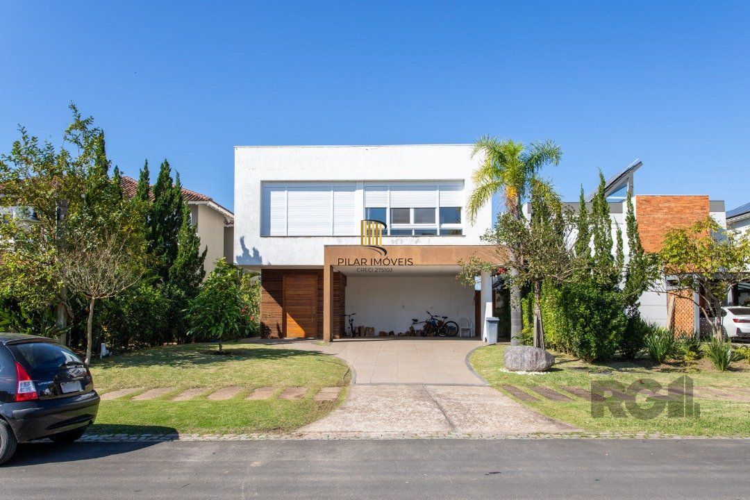 Casa de Condomínio 3 dormitórios no bairro Belém Novo