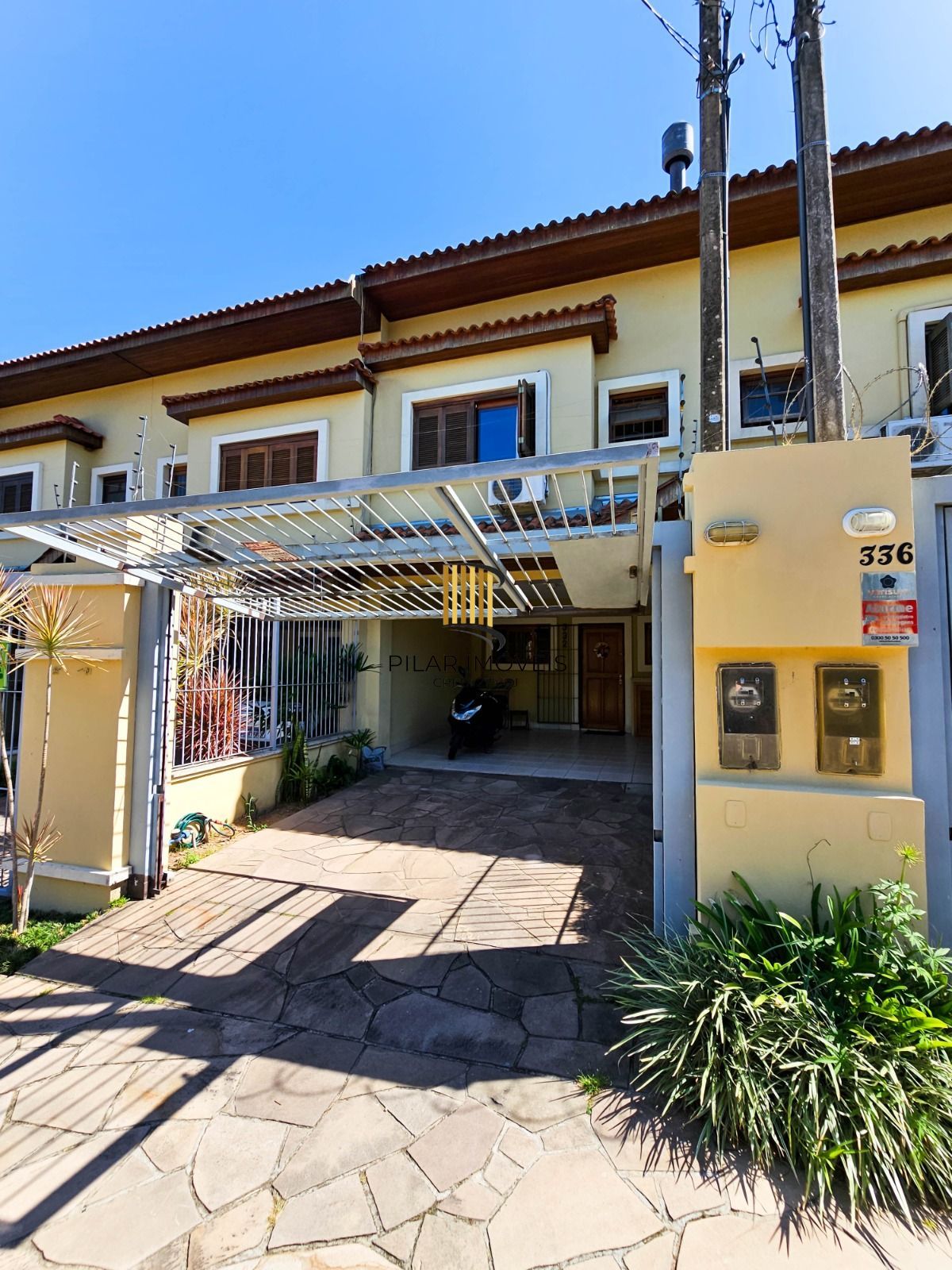 Casa 3 dormitórios no bairro Tristeza