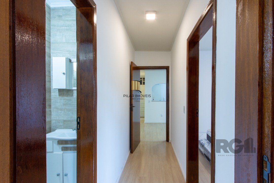 Apartamento | 2 quartos | 65,00m2 | 1 vaga | Bairro Menino Deus