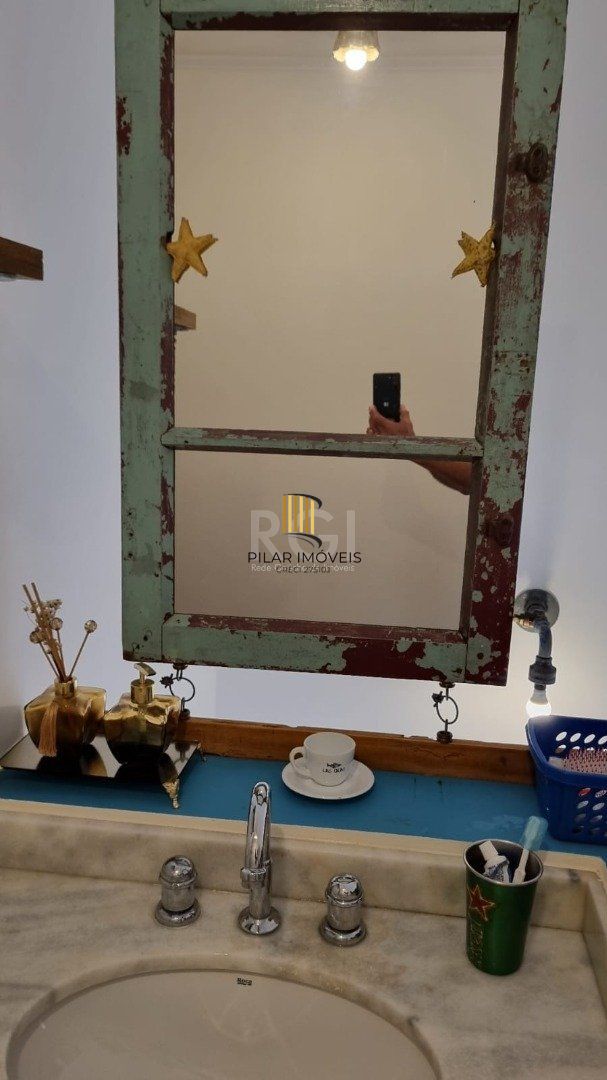Casa de Condomínio 2 dormitórios no bairro Mariluz Plano D