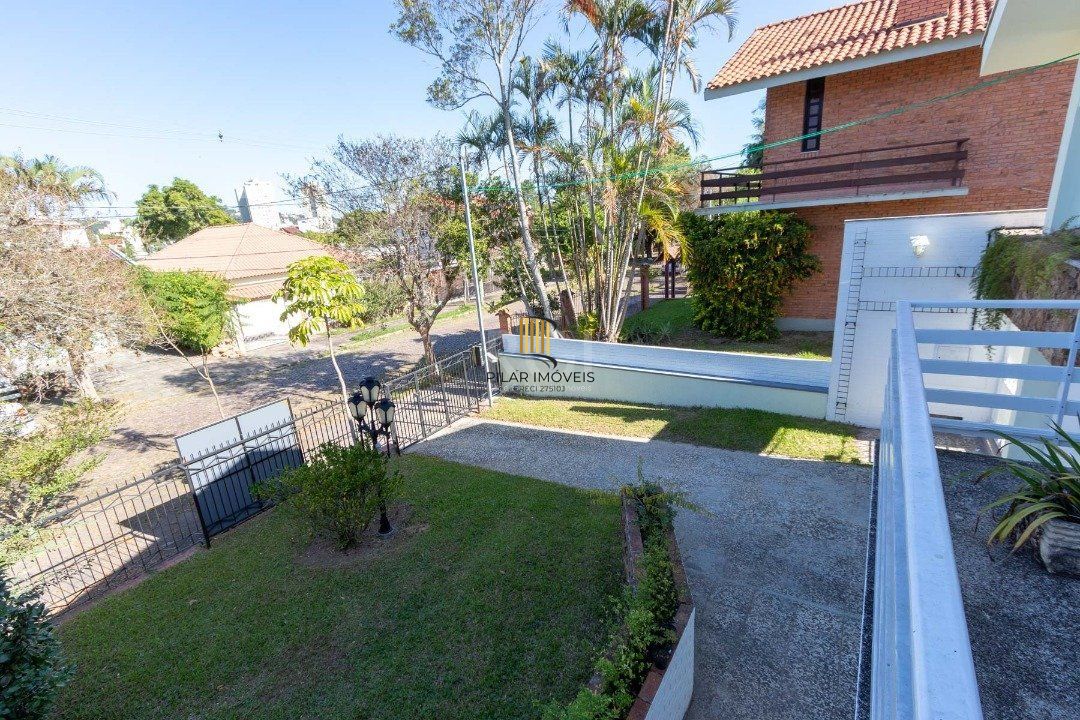 Casa 3 dormitórios no bairro Vila Assunção
