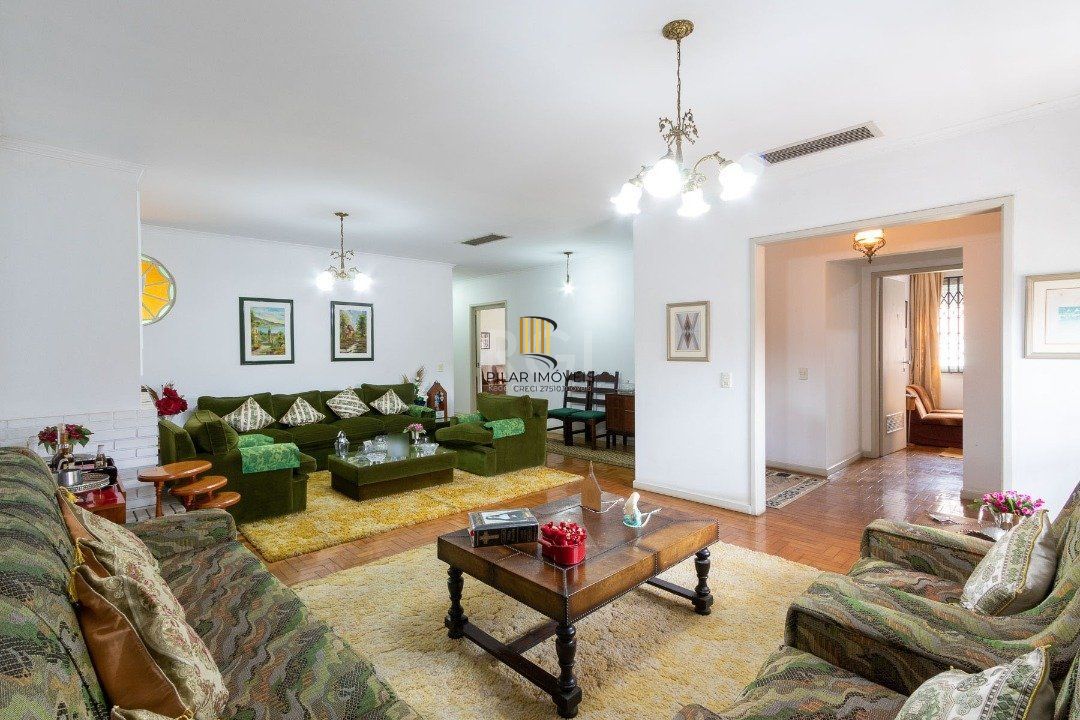 Casa para Venda - 280m², 4 dormitórios, sendo 1 suites, 3 vagas - Vila Assunção