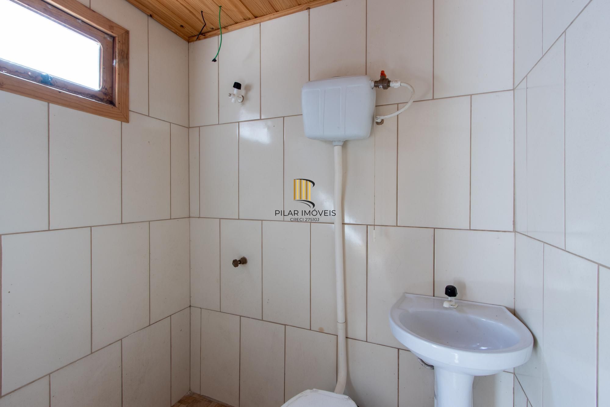 Casa para Venda - 110m², 1 dormitório, Hípica
