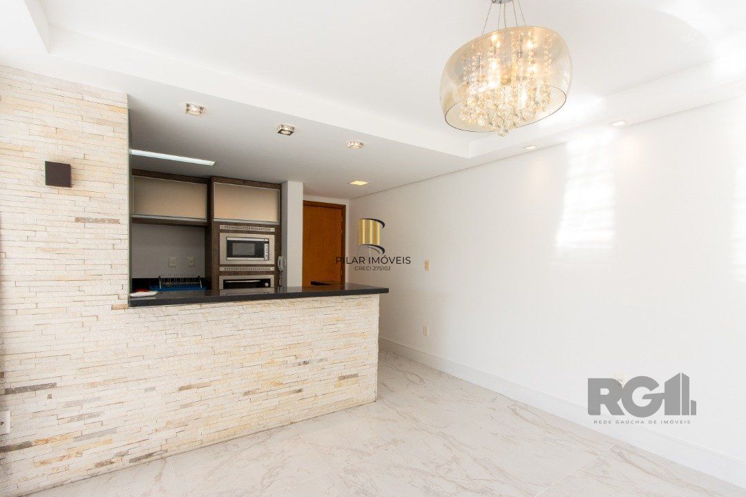 Apartamento para Venda - 102m², 3 dormitórios, sendo 2 suites, 2 vagas - Tristeza