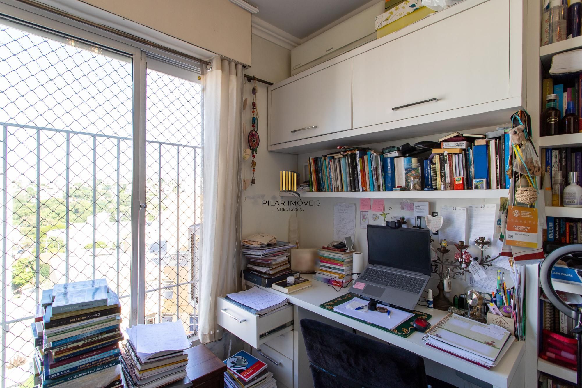 Apartamento 2 dormitórios I bairro Cristal