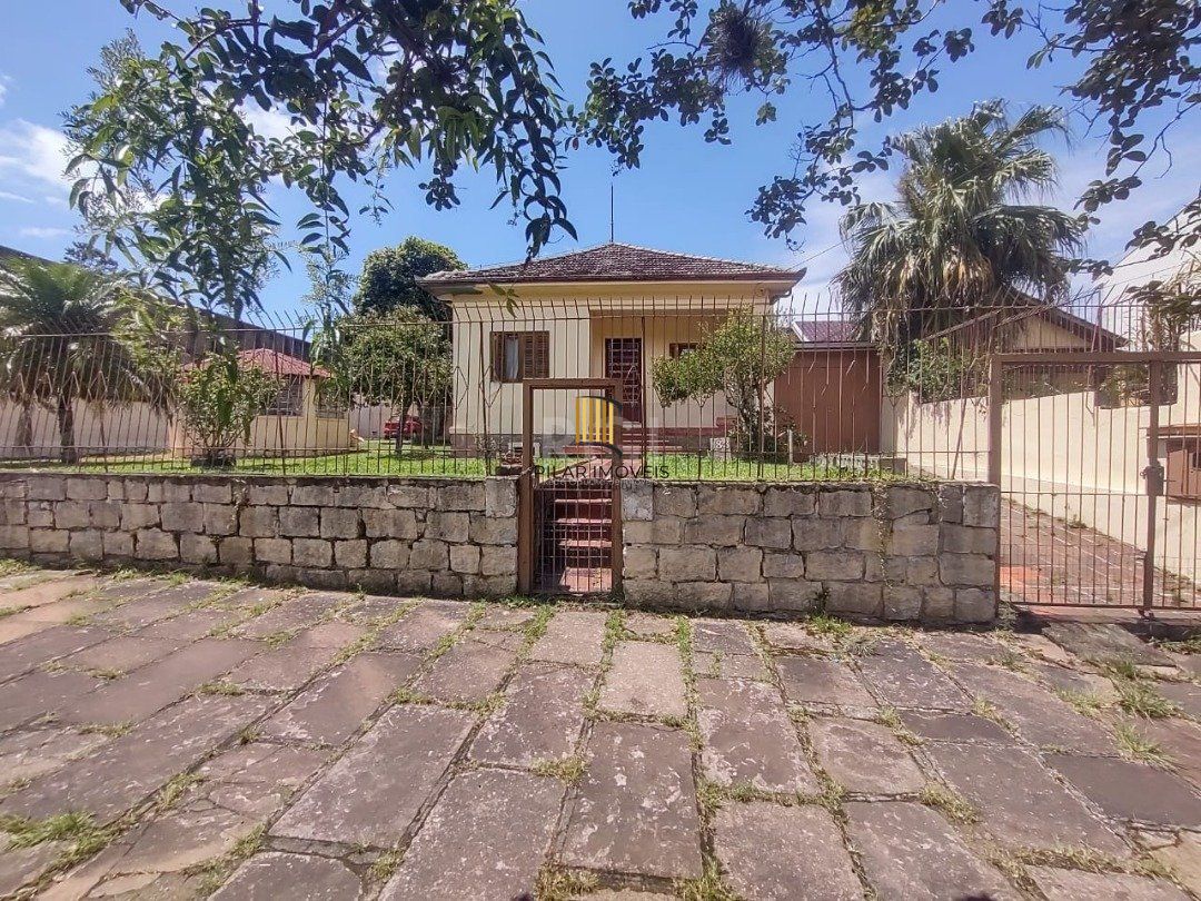 Casa para Venda - 265.1m², 3 dormitórios, 4 vagas - Guarujá - Pilar Imóveis