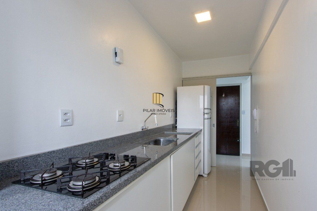 Cobertura 2 quartos, 2 banheiros, 1 vaga, terraço, elevador, condomínio com infra, Bairro Cristal