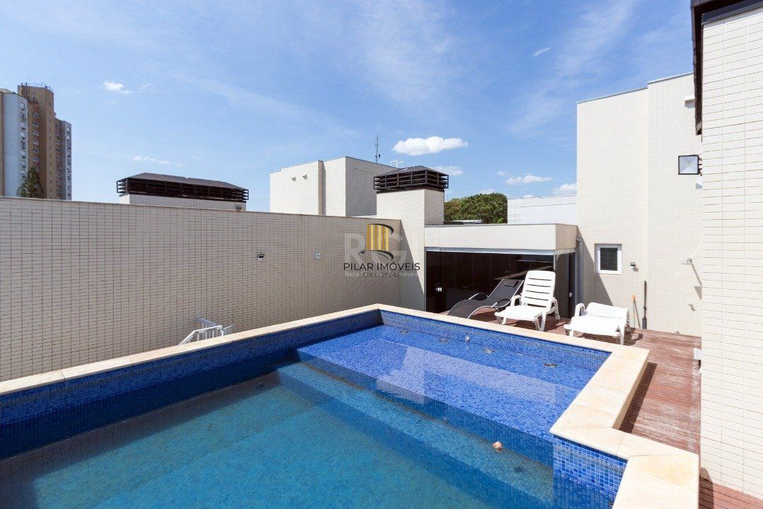Cobertura para Venda - 319.17m², 3 dormitórios, sendo 3 suites, 4 vagas - Cristal