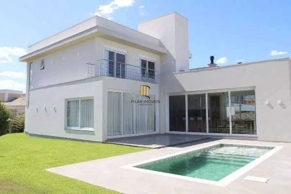 Casa de Condomínio 4 dormitórios no bairro São Vicente