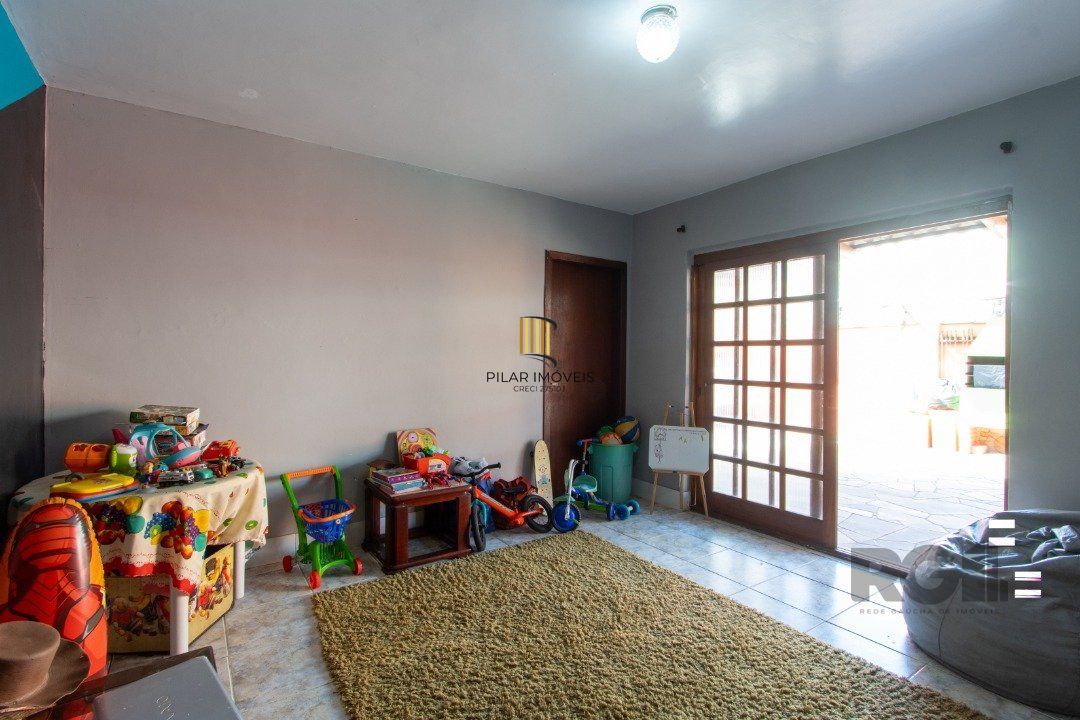 Casa 4 dormitórios no bairro Tristeza