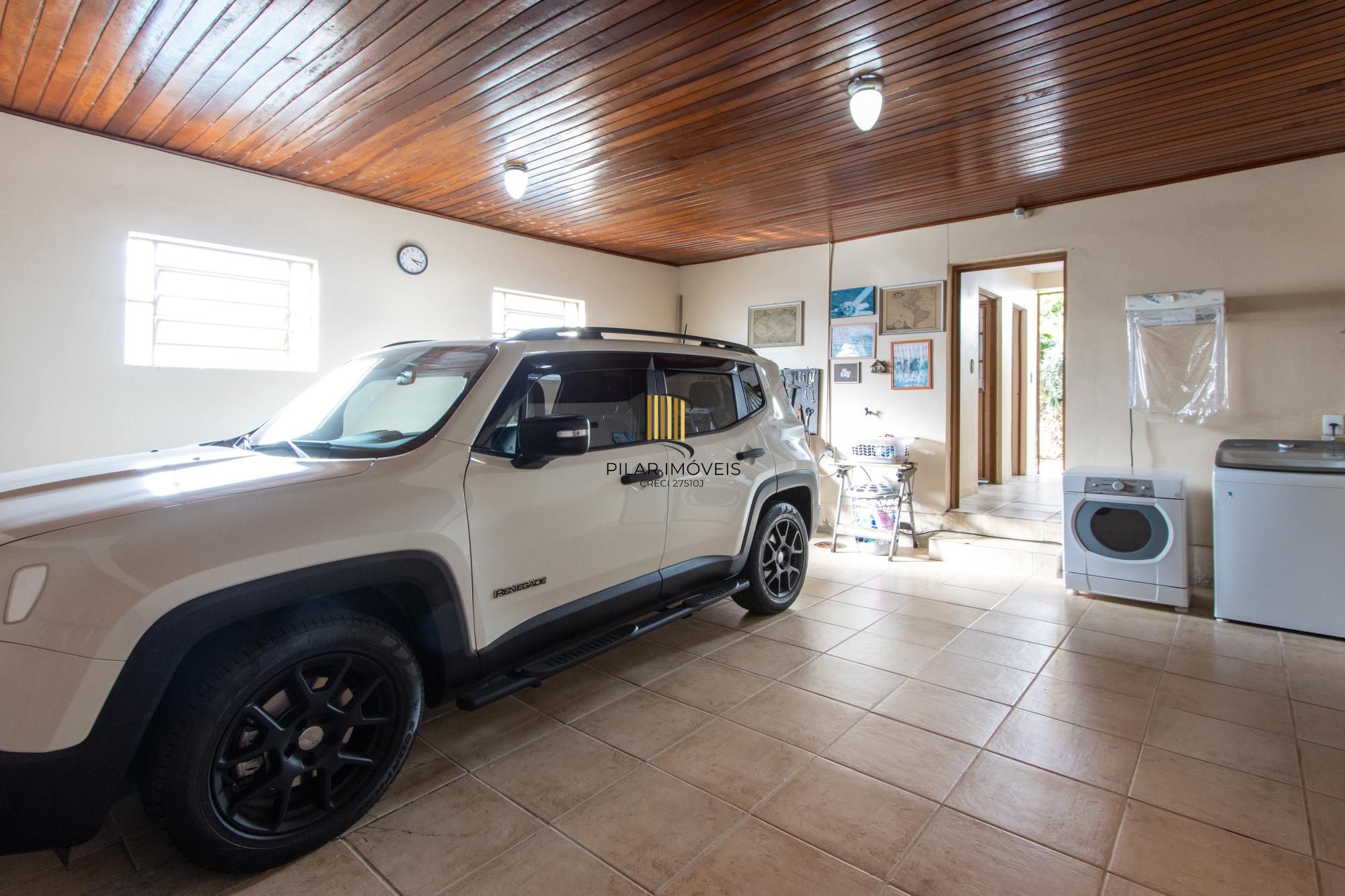 Casa para Venda - 180m², 3 dormitórios, sendo 1 suites, 2 vagas - Ipanema