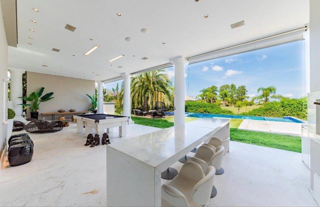 Casa Condominio para Venda - 745.25m², 6 dormitórios, sendo 4 suites, 6 vagas - Terra Ville