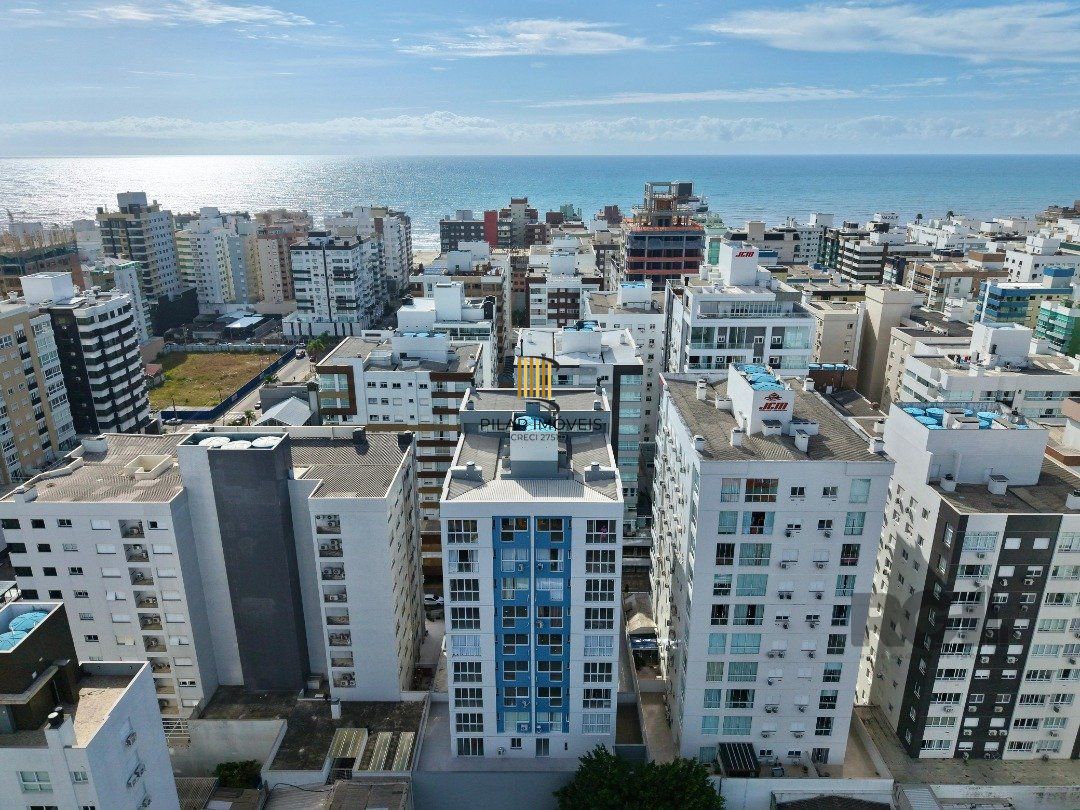 APARTAMENTO À VENDA COM SACADA DE FRENTE