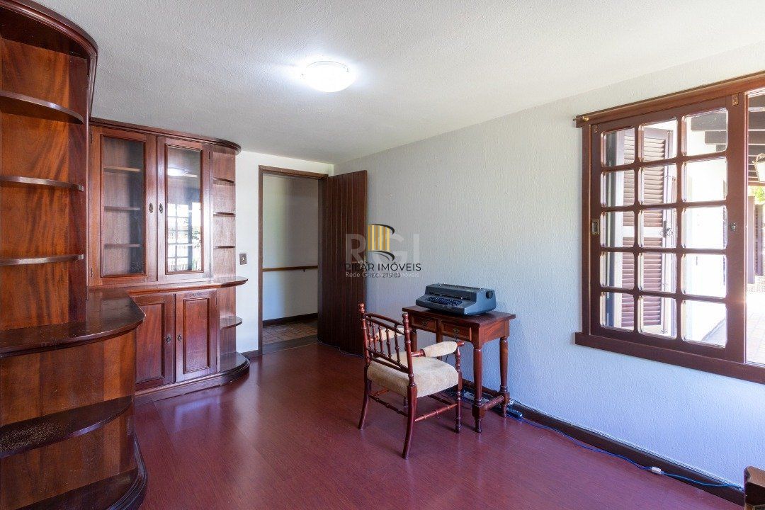 Casa para Venda - 357.28m², 4 dormitórios, sendo 1 suites, 4 vagas - Jardim Isabel