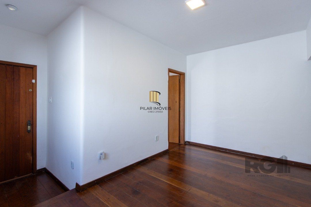 Casa residencial térrea  no bairro Ipanema