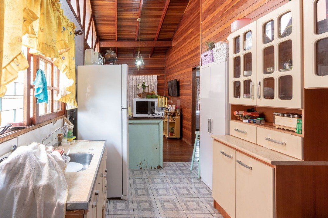 Casa para Venda - 54m², 2 dormitórios, 4 vagas - Cristal