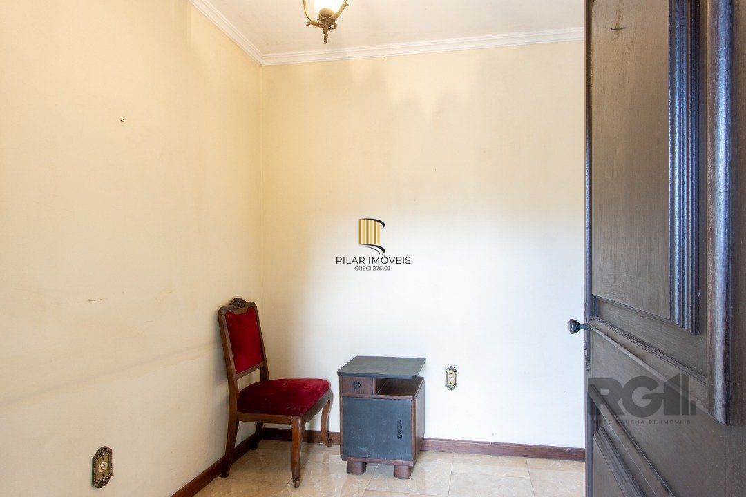 Casa para Venda - 200m², 3 dormitórios, sendo 1 suites, 3 vagas - Jardim Verde