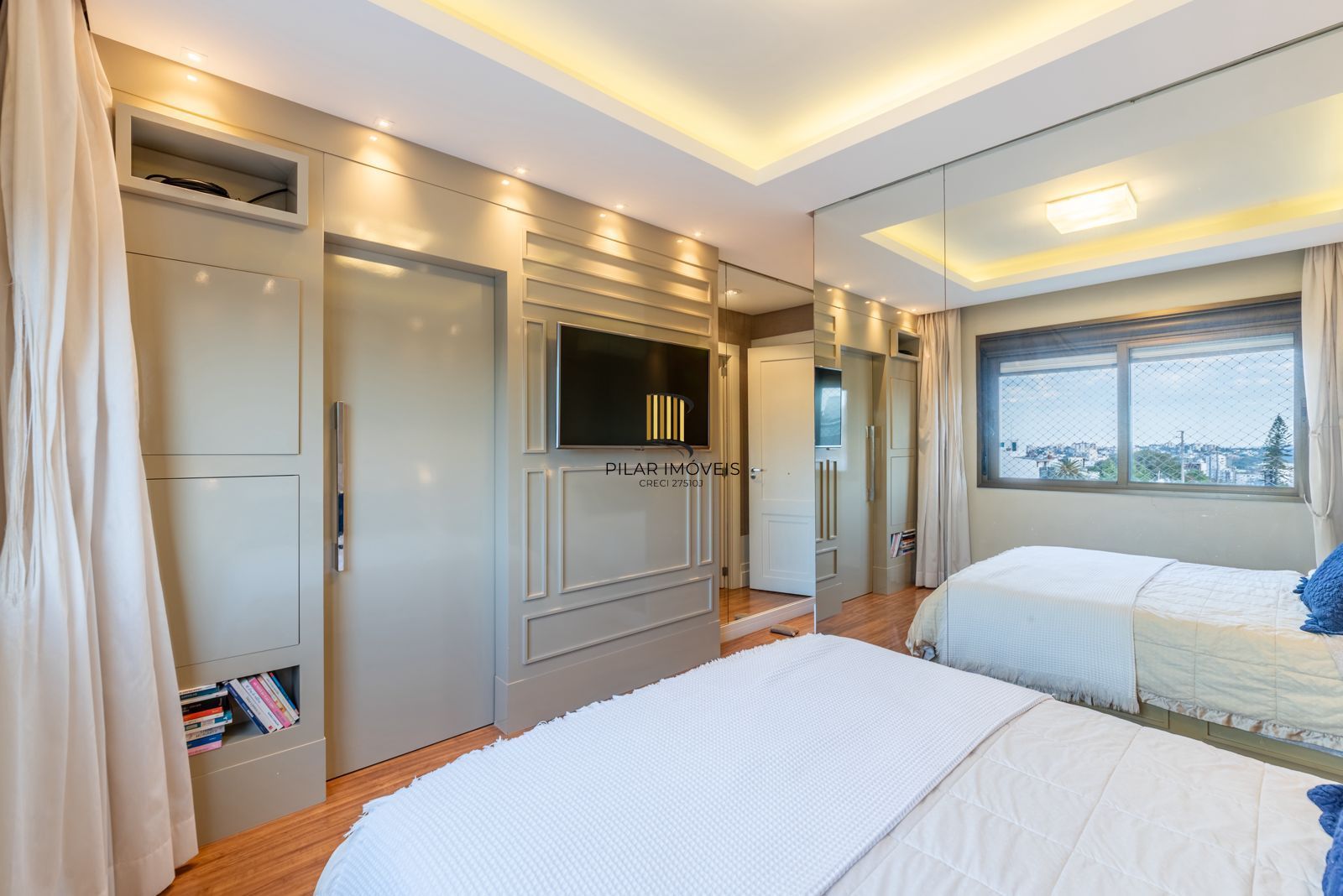 Apartamento exclusivo, decorado com requinte e uma vista incrível!