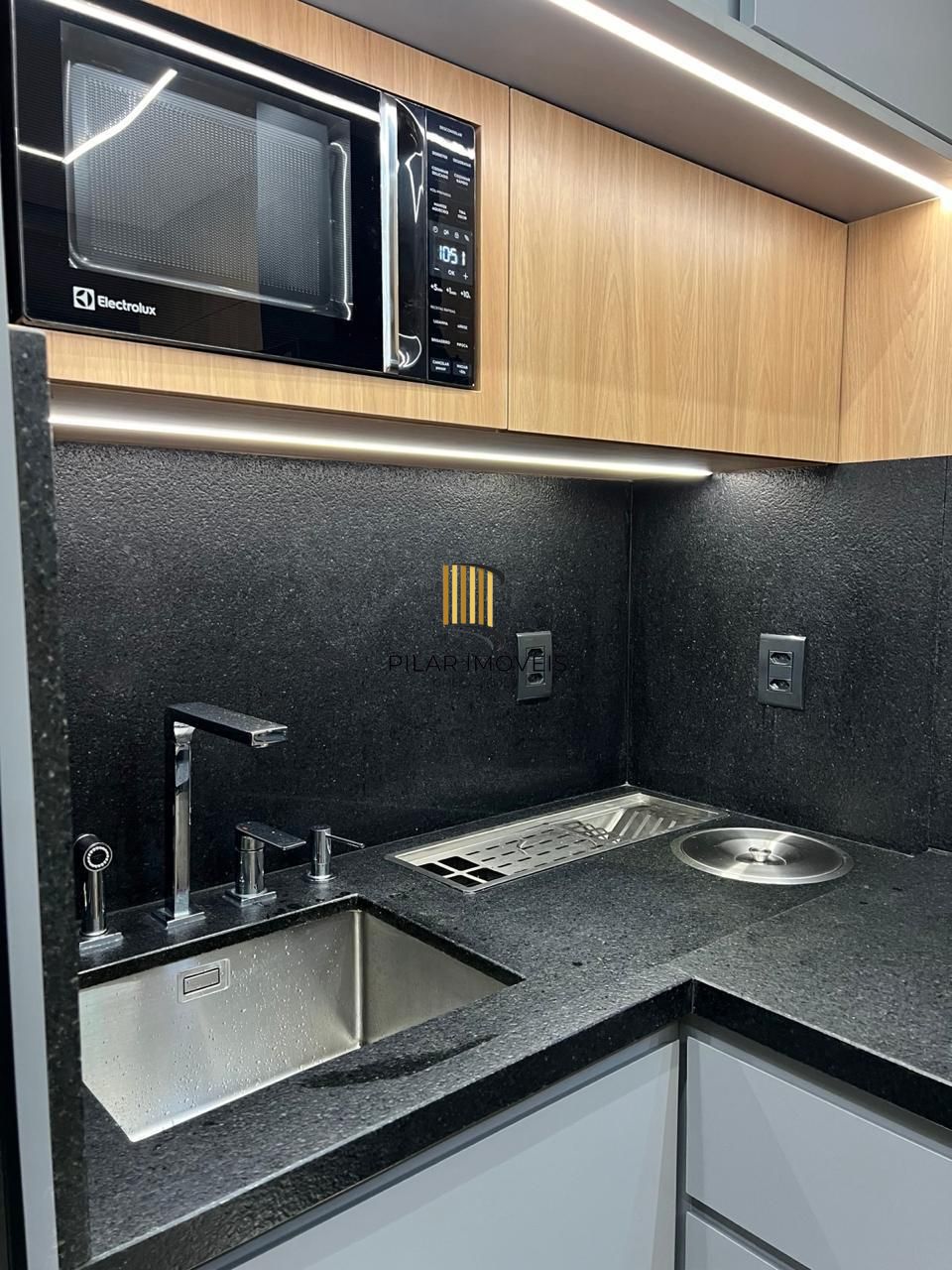 Casa em condomínio fechado para venda no bairro Jardim Isabel, com aproximadamente 204m² de área privativa,.