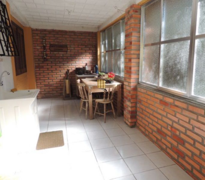 Sobrado para Venda - 800m², 3 dormitórios, Belém Novo - Pilar Imóveis