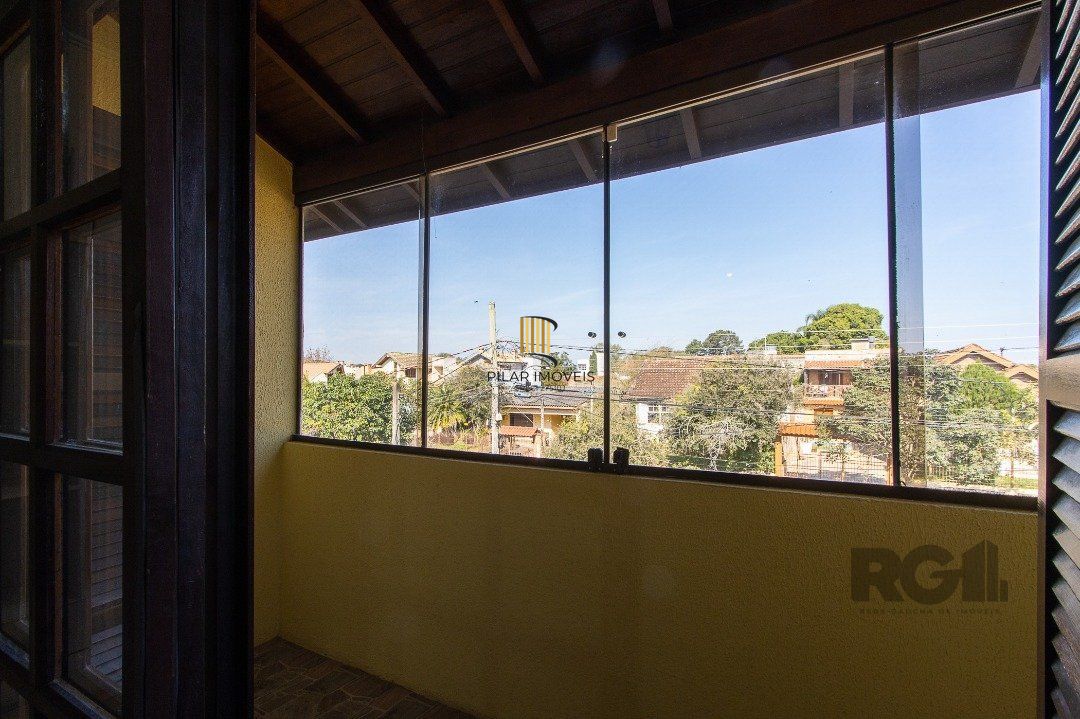 Casa  3 dorm. I suíte I Vaga 2  carros