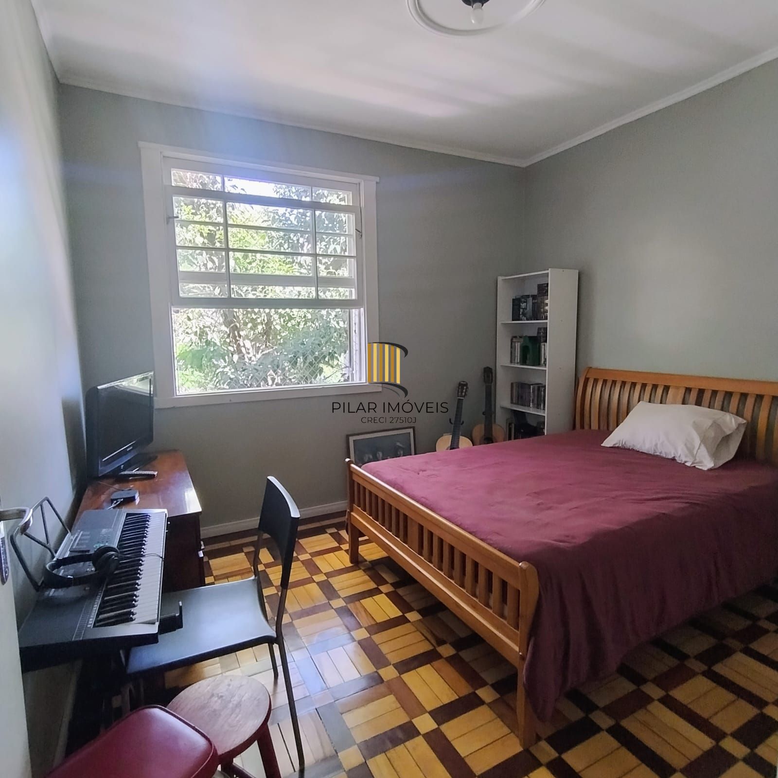 Apartamento Amplo e Reformado em Frente a Faculdade de Medicina (UFRGS)
