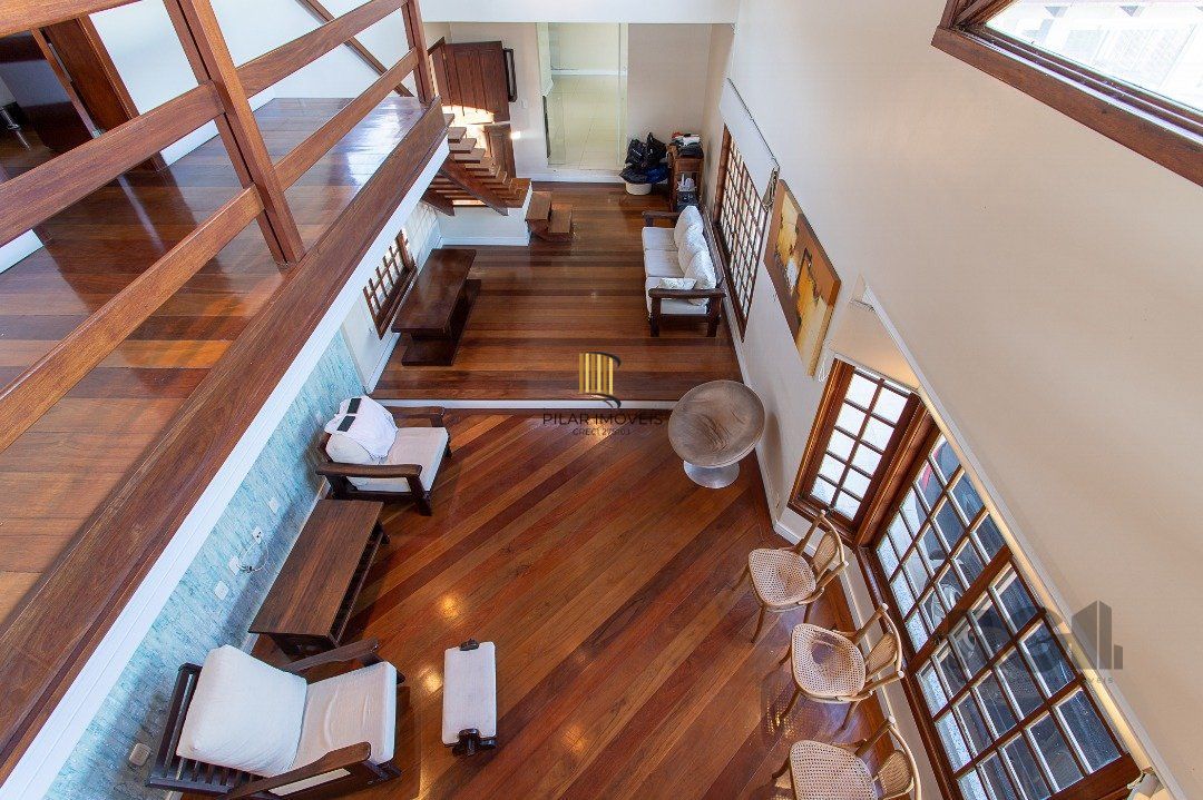 Casa 3 dormitórios no bairro Vila Nova