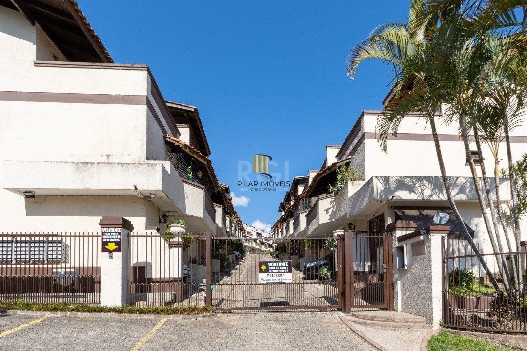 Casa de Condomínio 3 dormitórios no bairro Tristeza