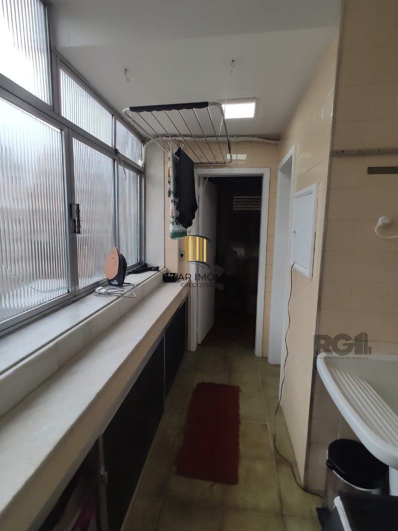 Apartamento 3 dormitórios no bairro Moinhos de Vento