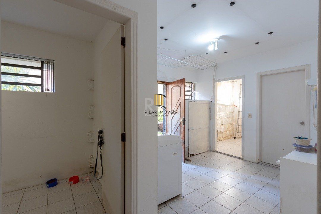 Casa Condominio para Venda - 322.88m², 3 dormitórios, sendo 1 suites, 4 vagas - Jardim Isabel