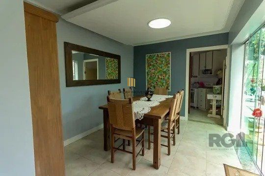 Casa de 4 dormitórios mobiliada para venda no Bairro Jardim Itu Sabara.