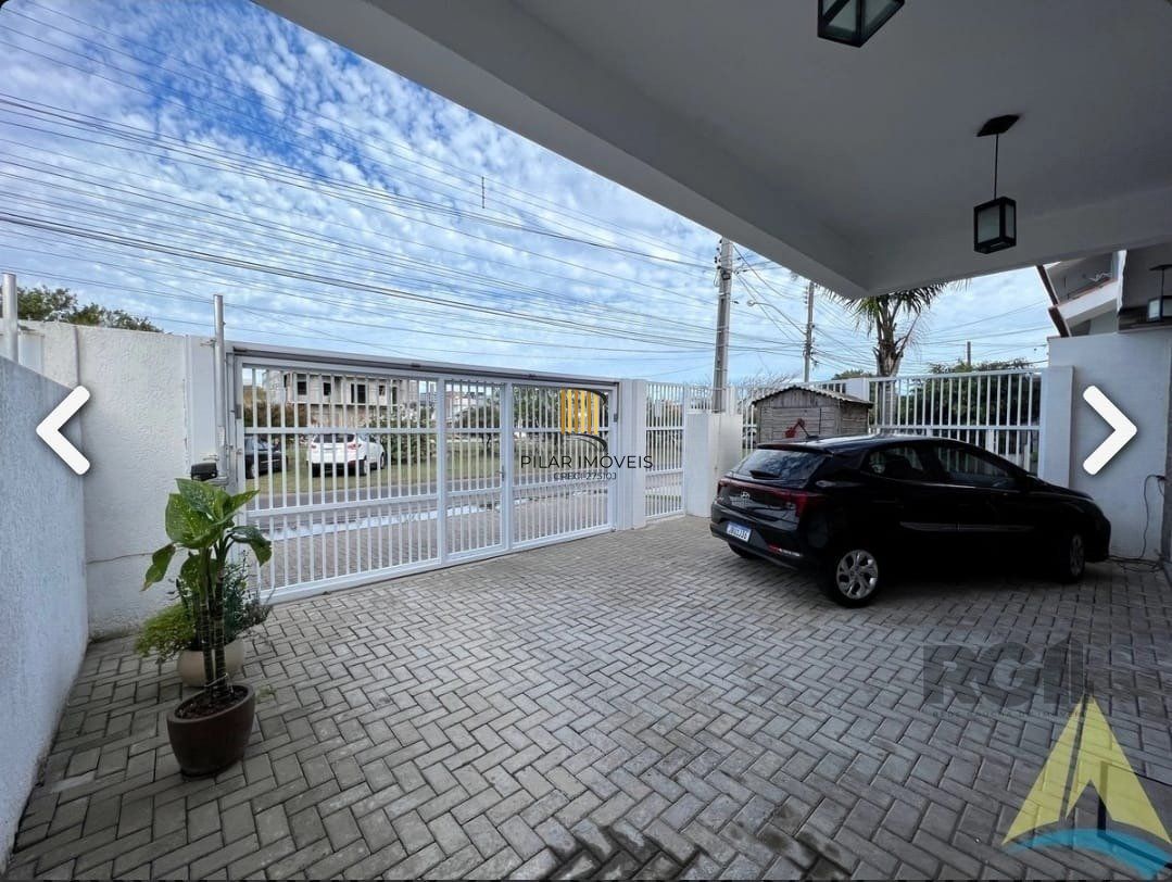 Casa 2 dormitórios no bairro Zona Nova