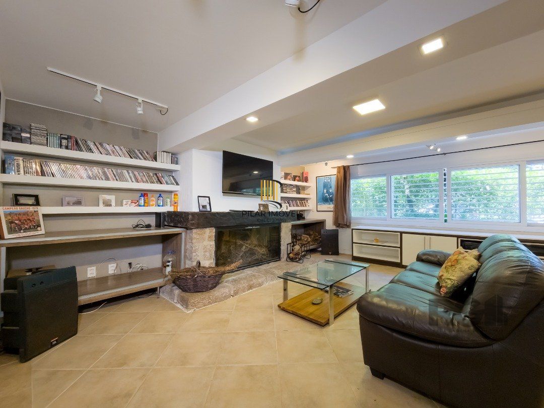 Casa 3 dormitórios no bairro Jardim Isabel