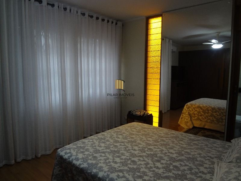 Casa para Venda - 268m², 3 dormitórios, sendo 1 suites, Jardim Isabel