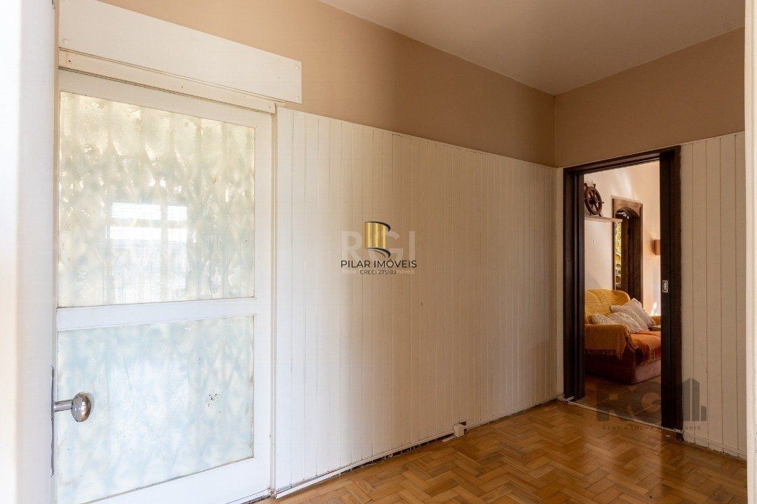 Casa Comercial no bairro Tristeza