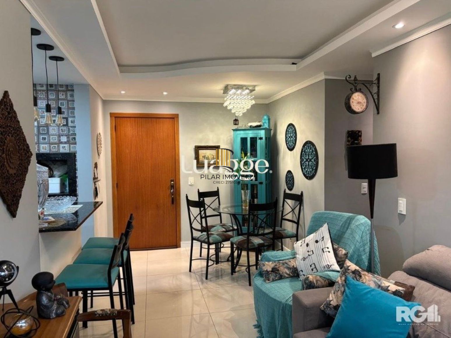 Apartamento à venda no Urbano Menino Deus!