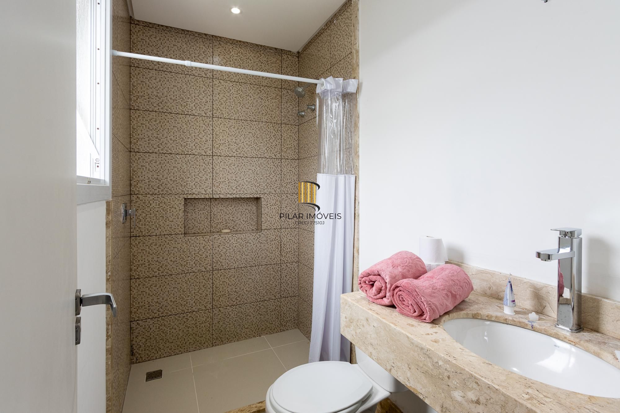 Excelente Casa à Venda no Condomínio Terra Ville