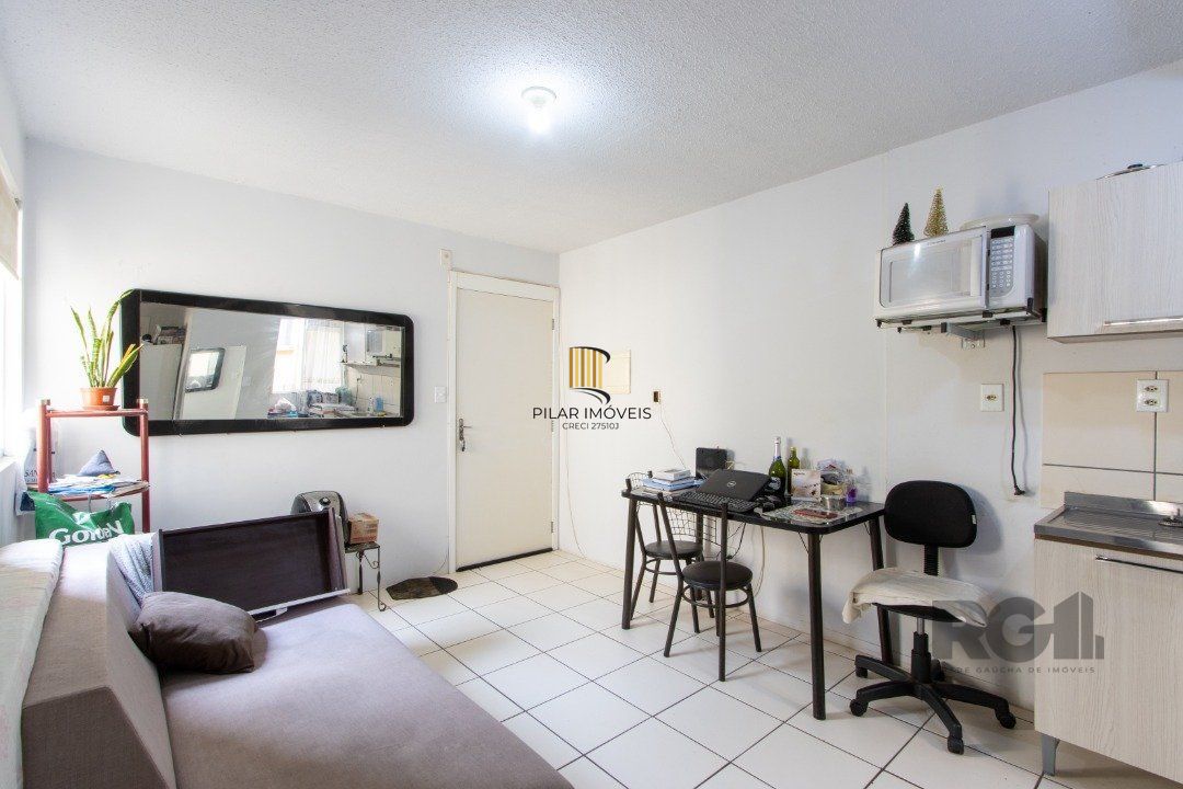 Apartamento 2 dormitórios no bairro Glória