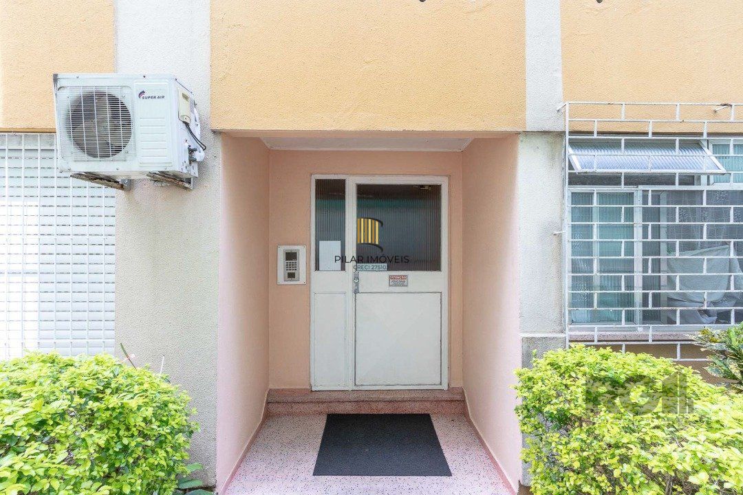 Apartamento 2 dormitórios, bairro Camaquã.