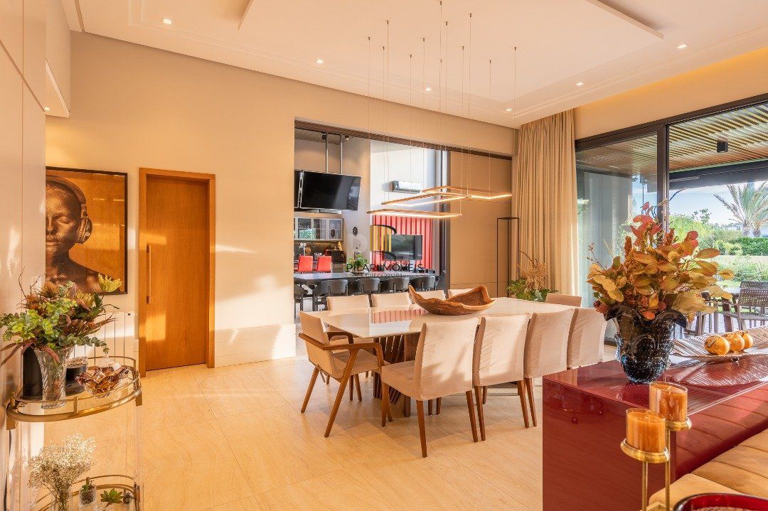 Casa de Condomínio 5 dormitórios no bairro Belém Novo