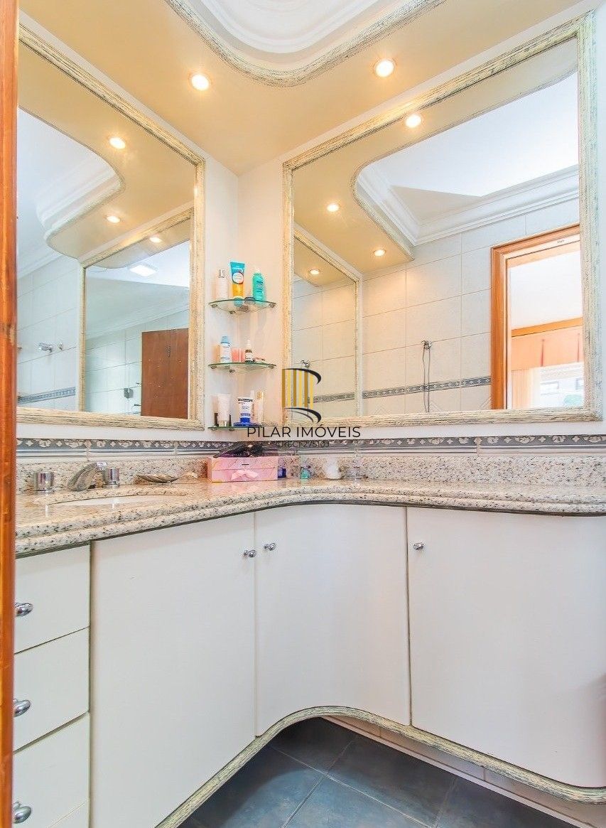 Apartamento 03 dormitórios (1 Suíte) no bairro Rio Branco, com 111,09 m² de área privativa!!