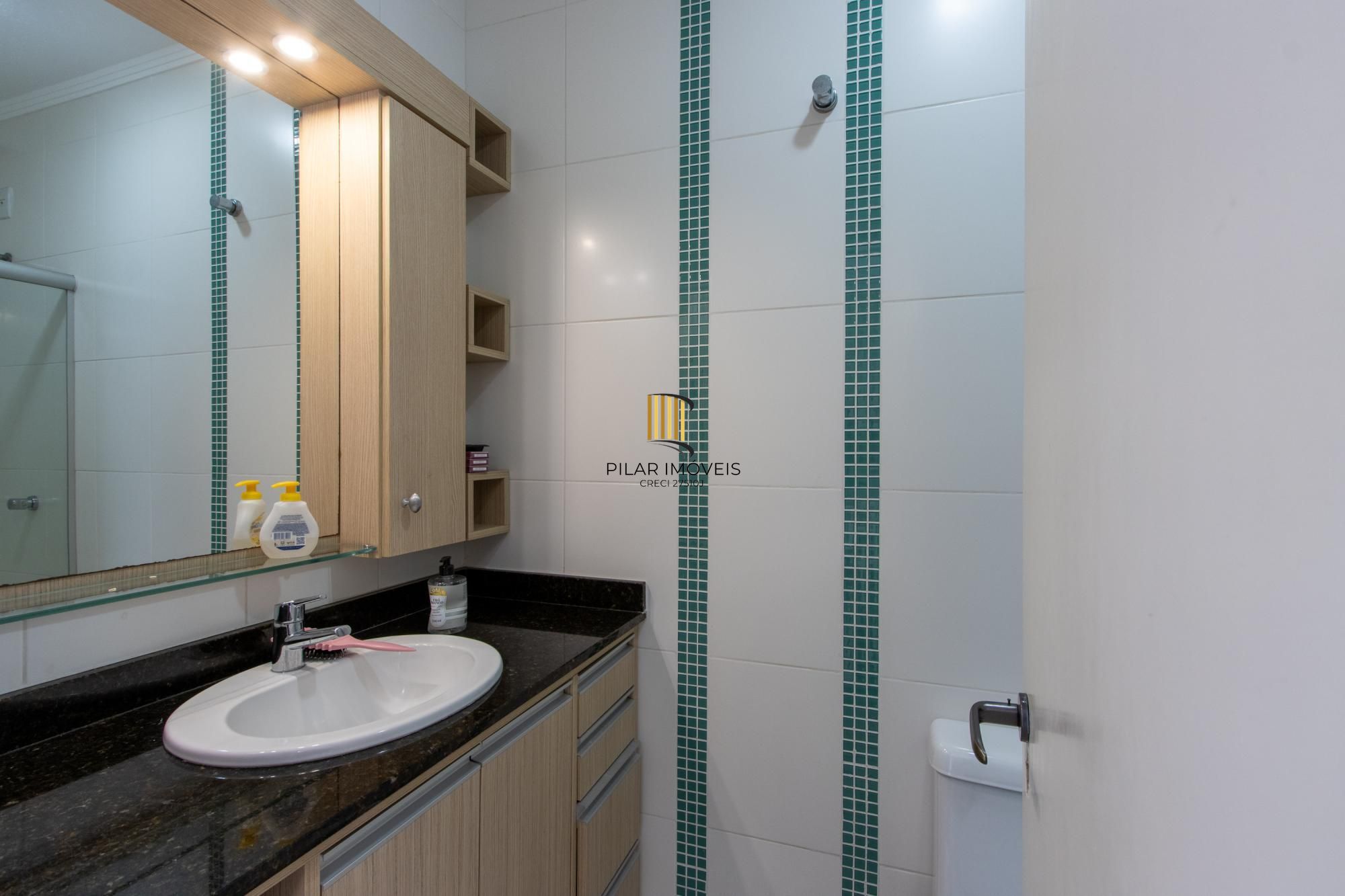 Casa sobrado, 3 quartos, 1 suite, 3 banheiros, 3 vagas em Ipanema