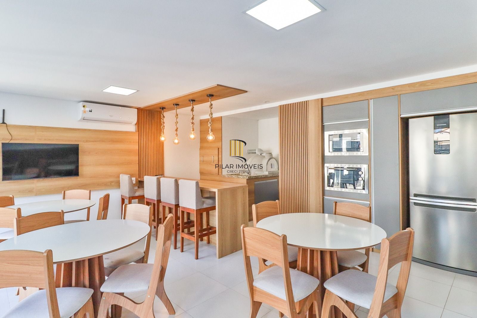 Apartamento 2 dormitórios no bairro Tristeza