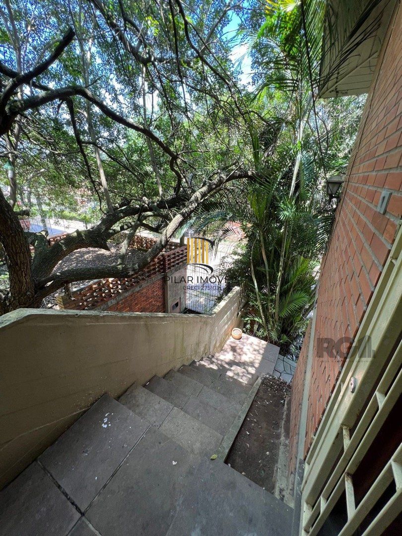 Casa 3 dormitórios no bairro Santo Antônio